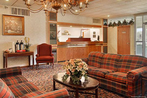 Macomb Inn Macomb